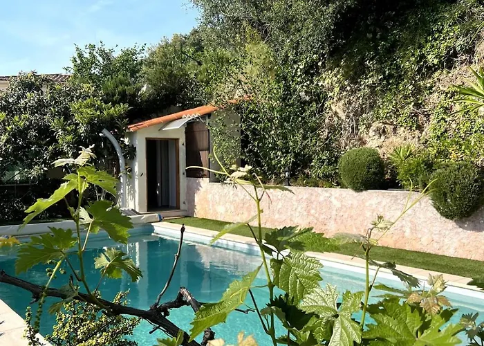 Apartman 12 M2